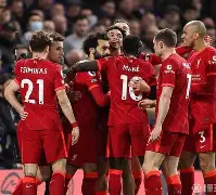 利物浦客场大胜热刺，保持领先优势