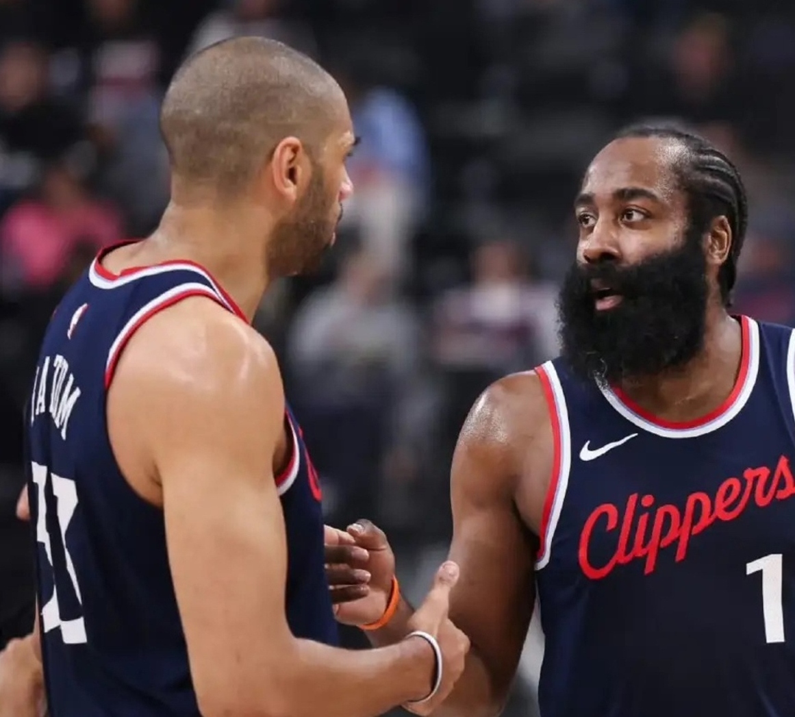 快船顶替老鹰，重新加入东部半决赛(快船顶替老鹰,重新加入东部半决赛的是谁)