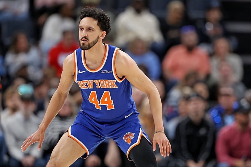 尼克斯新秀各方面能力完善，逐渐融入球队体系